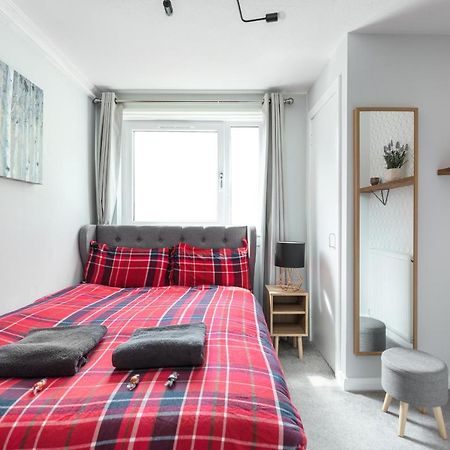 City Centre Stylish Apartment With Free Parking Edynburg Zewnętrze zdjęcie